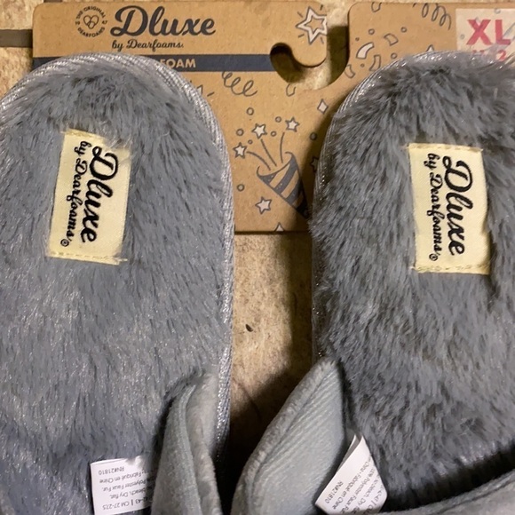 3/$20. XL Men’s Dluxe by Dearfoams - Picture 2 of 10